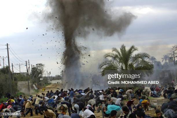 israel now battles the lens
